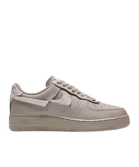 nike air force samt grau braune sohle|Nike Air Force 1 pixel.